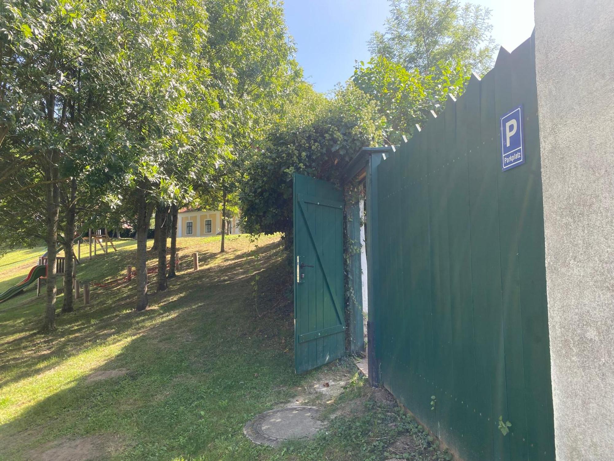 Landhaus Nitsch Appartement - Gaestehaus Nitsch Appartement Prinzendorf an Der Zaya Dış mekan fotoğraf